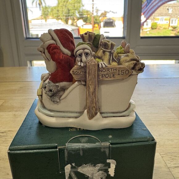 Harmony Kingdom No Charge 2018 Santa in Electric Tesla Car in Space UK Made SGN - Picture 6 of 15